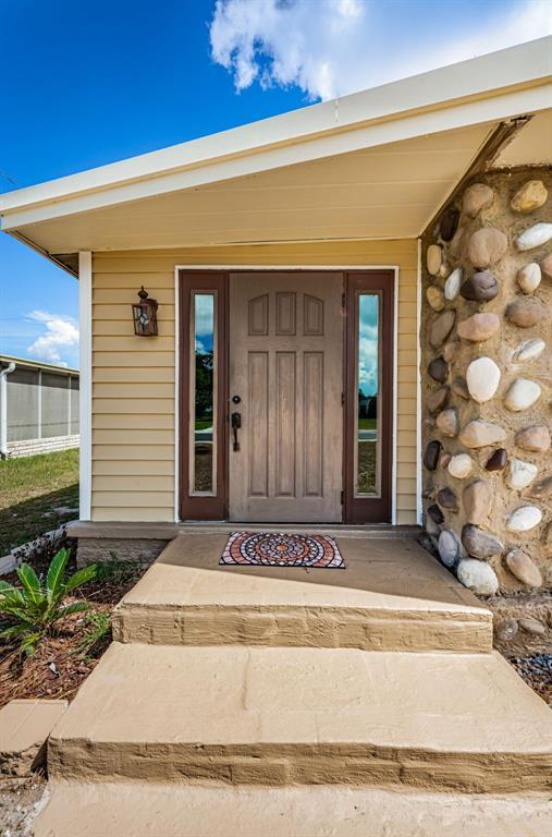 Picture of 185 New England Avenue Unit 33, Palm Harbor FL 34684