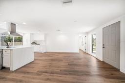 Picture of 1125 Fairwood Avenue, Clearwater, FL 33759