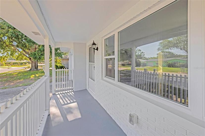 Picture of 1140 7Th Avenue Ne, Largo FL 33770