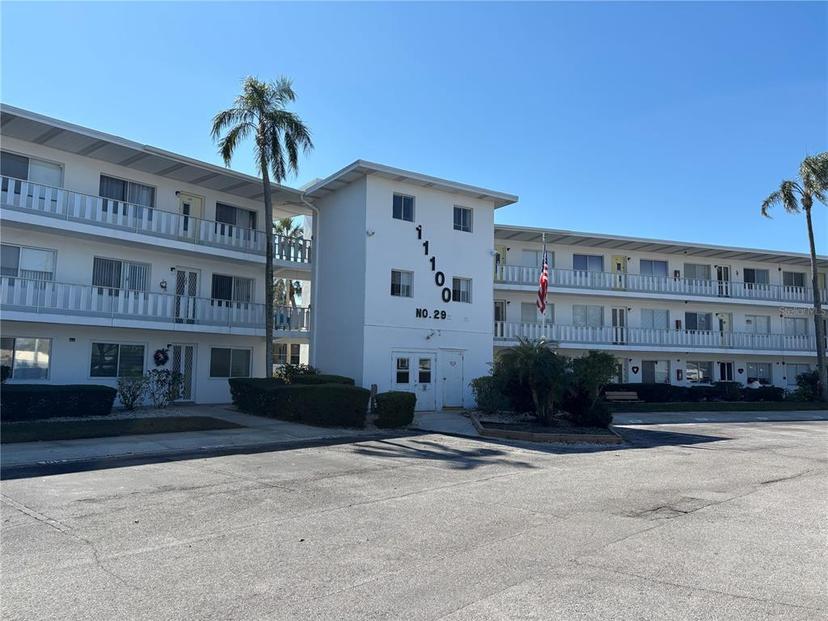 Picture of 11100 86Th Avenue Unit 203, Seminole FL 33772