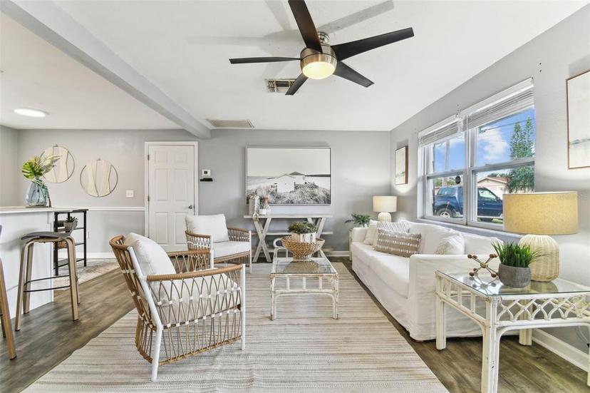 Picture of 3934 Moog Road, Holiday FL 34691