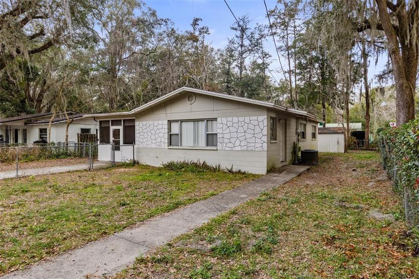 Picture of 1932 NW 31St Place, Gainesville FL 32605