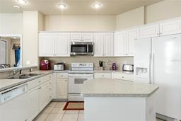Picture of 2250 Long View Circle, Brooksville, FL 34604