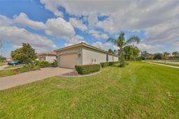 Picture of 4903 Avila Lakes Drive, Wimauma, FL 33598