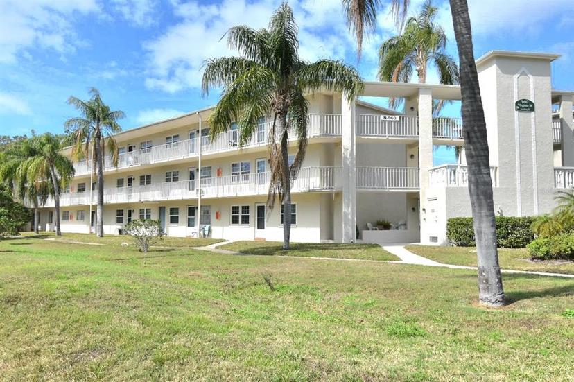 Picture of 960 Virginia Street Unit 205, Dunedin FL 34698