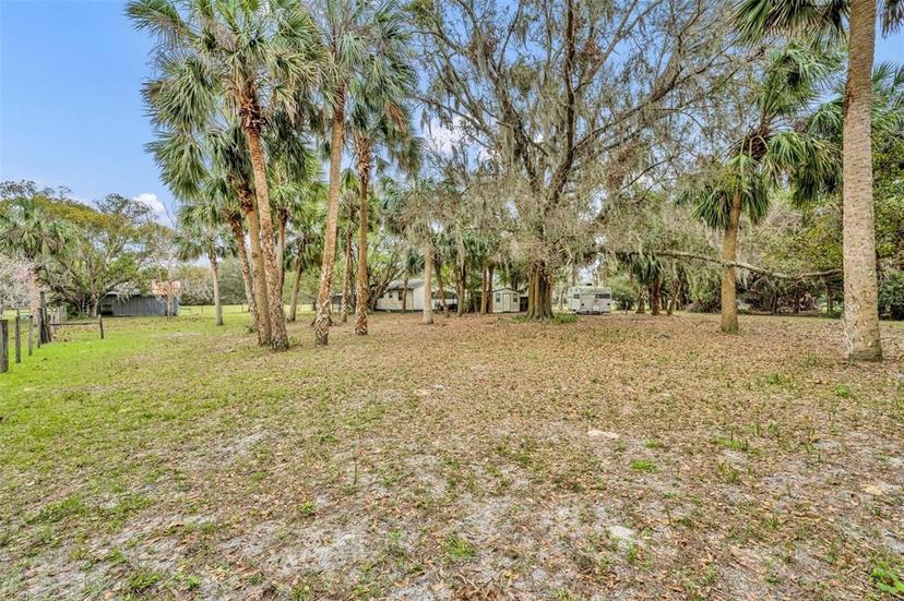 Picture of 1350 N Hart Road, Geneva FL 32732