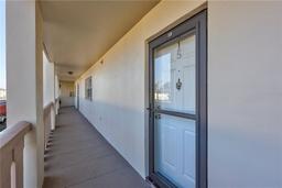 Picture of 19029 Us Highway 19 N Unit 8-15, Clearwater, FL 33764