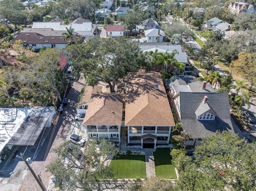 Picture of 732 Oak Street Ne, St Petersburg FL 33701