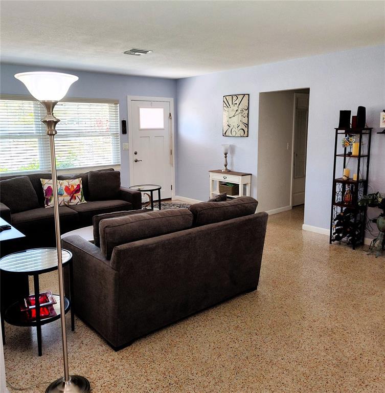 Picture of 675 Marjon Avenue, Dunedin FL 34698