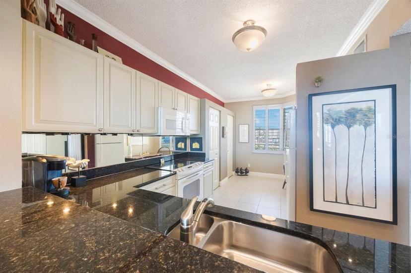 Picture of 7892 Sailboat Key Boulevard S Unit 107, South Pasadena FL 33707
