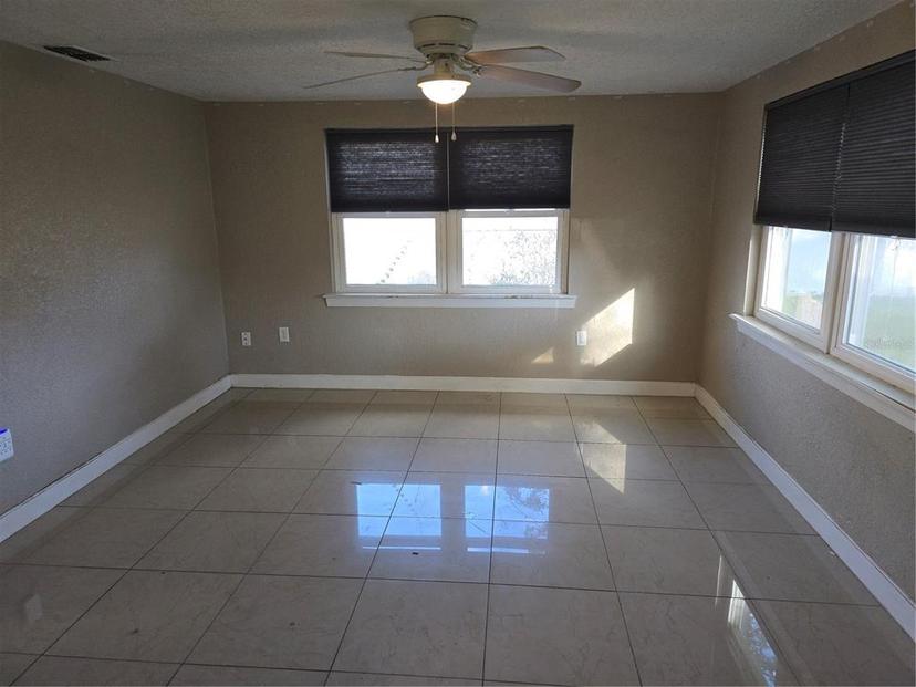 Picture of 306 W Palm Street, Davenport FL 33837