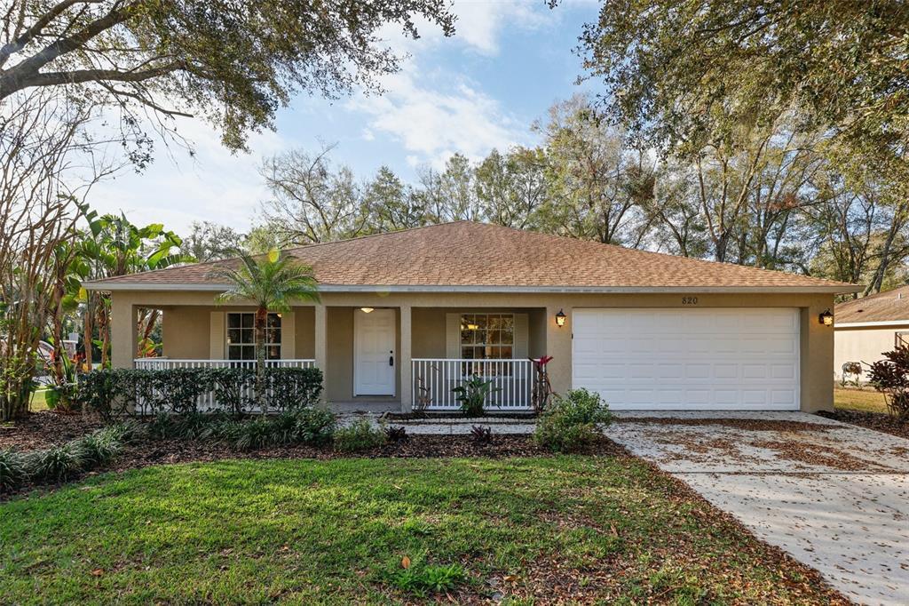 Picture of 820 Cypress Oak Circle, Deland, FL 32720