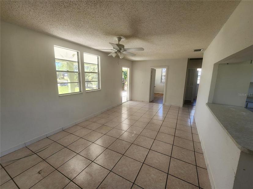 Picture of 6935 W Mohawk Avenue, Tampa FL 33634