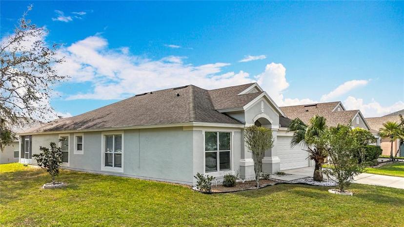 Picture of 7541 Mariners Harbour Drive, Wesley Chapel FL 33545