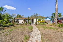 Picture of 921 39Th Avenue Ne, St Petersburg, FL 33703