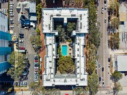 Picture of 105 4Th Avenue Ne Unit 418, St Petersburg, FL 33701