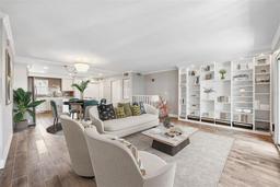 Picture of 105 4Th Avenue Ne Unit 418, St Petersburg, FL 33701