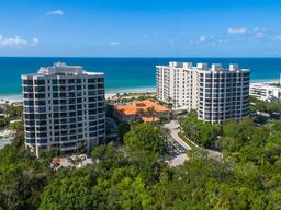 Picture of 1281 Gulf Of Mexico Drive Unit 703, Longboat Key, FL 34228