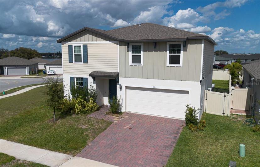 Picture of 953 Cambridge Drive, Winter Haven FL 33881