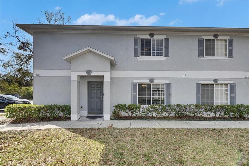 Picture of 4049 Dolphin Drive, Tampa FL 33617