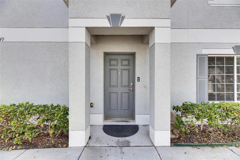 Picture of 4049 Dolphin Drive, Tampa FL 33617