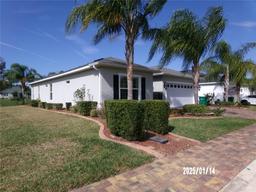 Picture of 10173 Julia Isles Avenue, Oxford, FL 34484