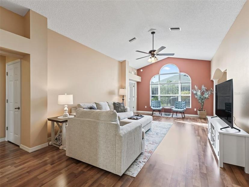 Picture of 1904 Augustine Drive, The Villages FL 32159