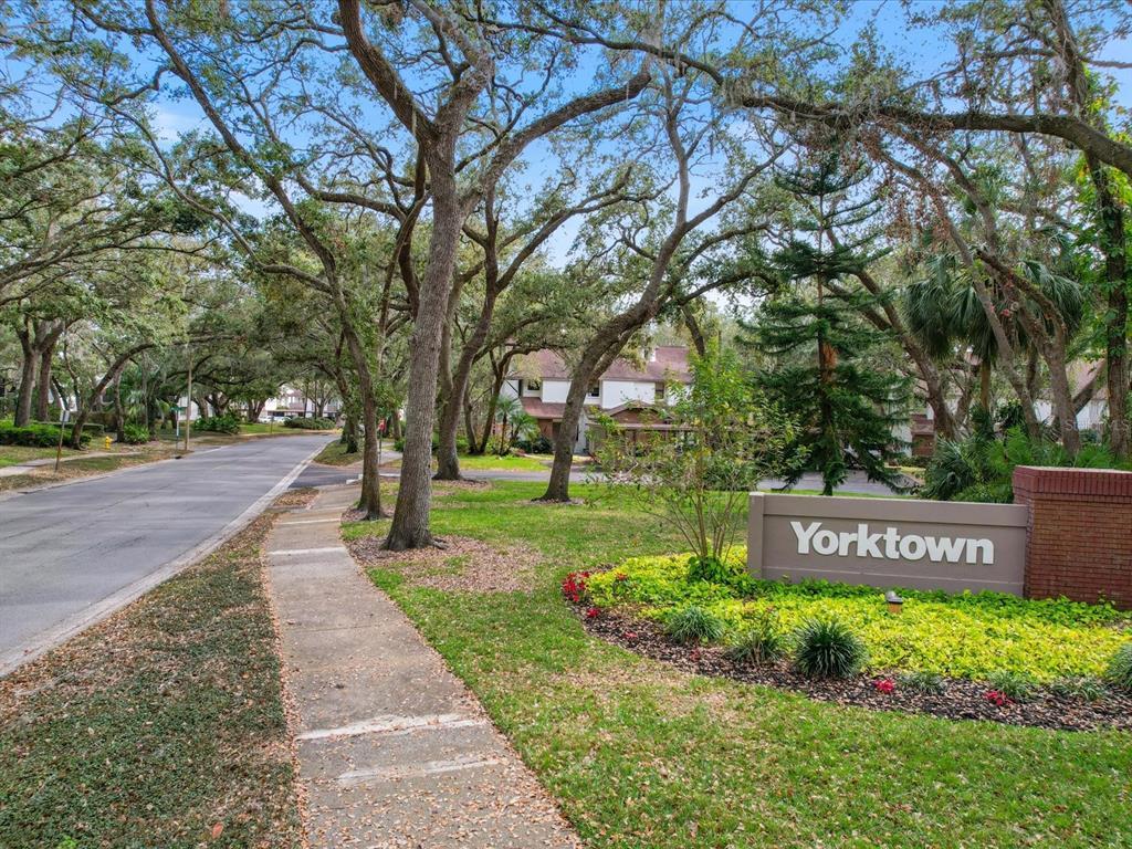 Picture of 640 Yorkshire Court Unit B, Safety Harbor, FL 34695