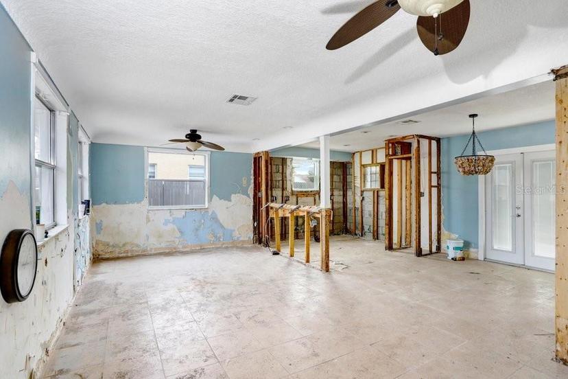 Picture of 411 Virginia Avenue, Madeira Beach FL 33708