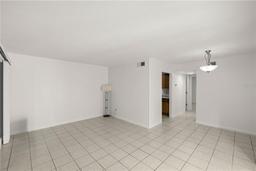 Picture of 507 NW 39Th Road Unit 120, Gainesville, FL 32607