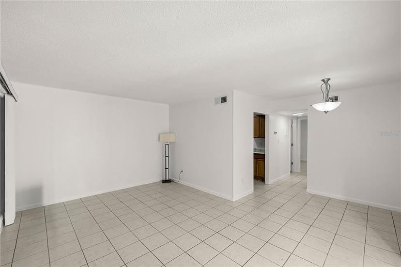 Picture of 507 NW 39Th Road Unit 120, Gainesville FL 32607