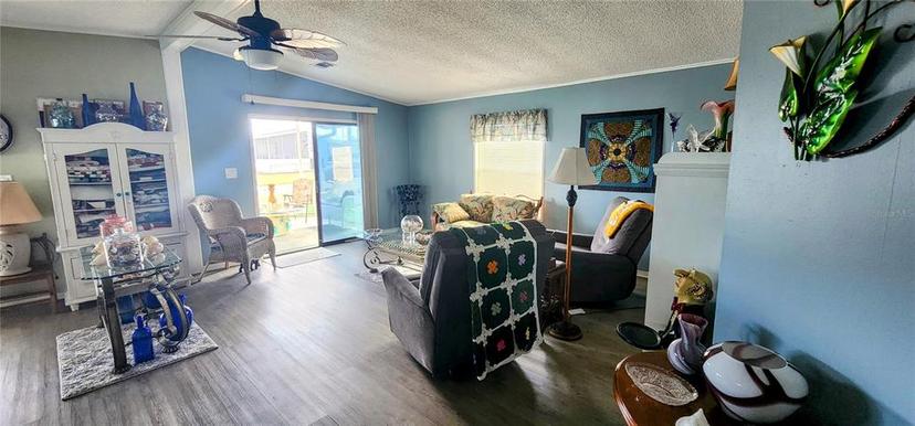 Picture of 413 S Timber Trail, Wildwood FL 34785