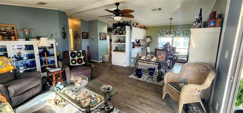 Picture of 413 S Timber Trail, Wildwood FL 34785