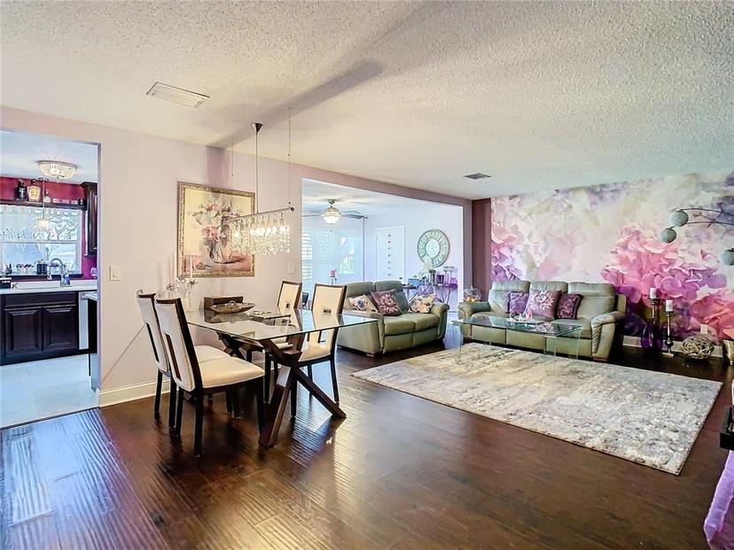 Picture of 110 Aspen Circle, Seminole FL 33777