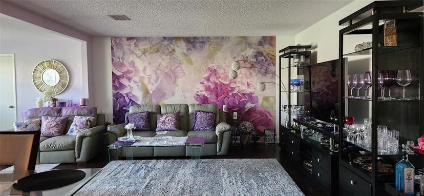 Picture of 110 Aspen Circle, Seminole FL 33777