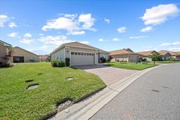 Picture of 1017 Sawgrass Drive, Winter Haven, FL 33884