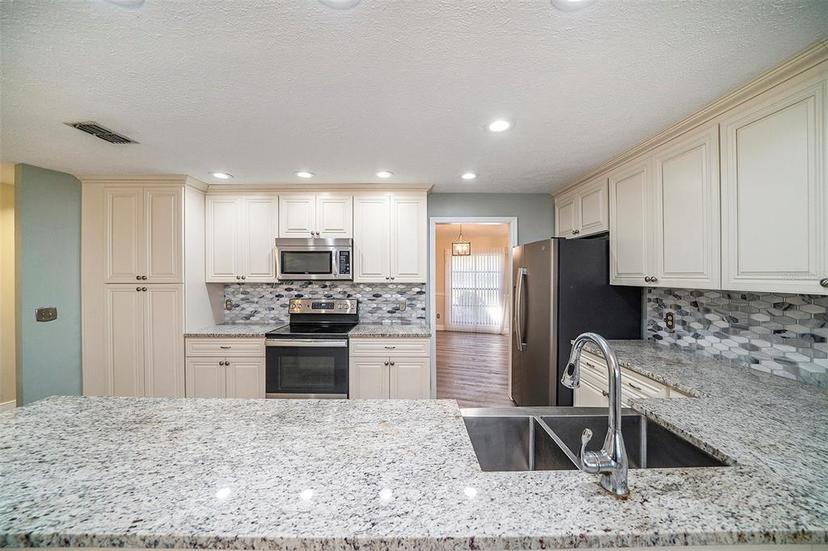 Picture of 3013 Ridgevale Circle, Valrico FL 33596