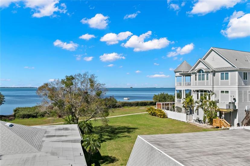 Picture of 606 Indiana Avenue, Crystal Beach FL 34681