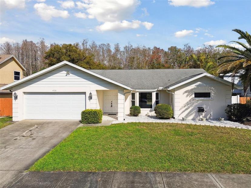 Picture of 4735 Foxshire Circle, Tampa FL 33624