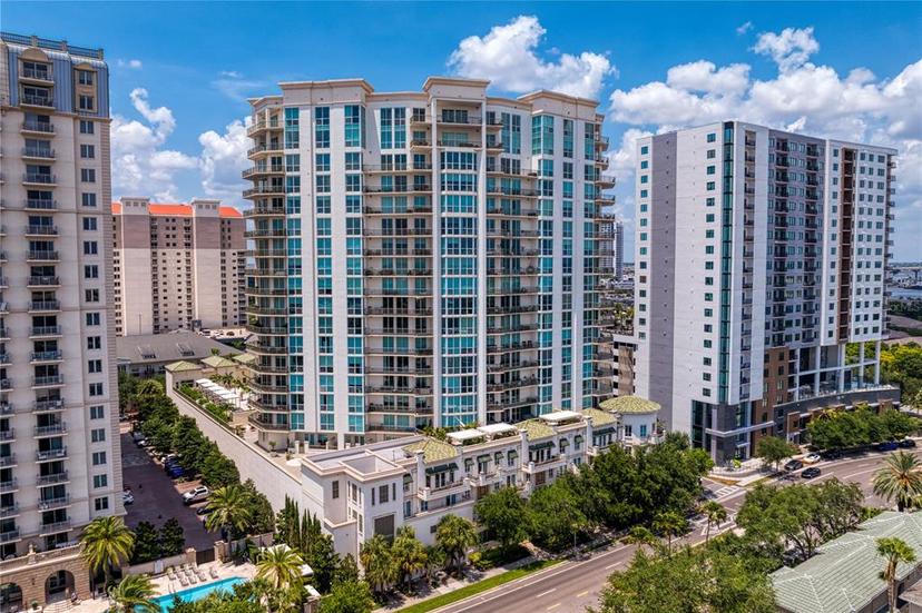 Picture of 450 Knights Run Avenue Unit 1704, Tampa FL 33602