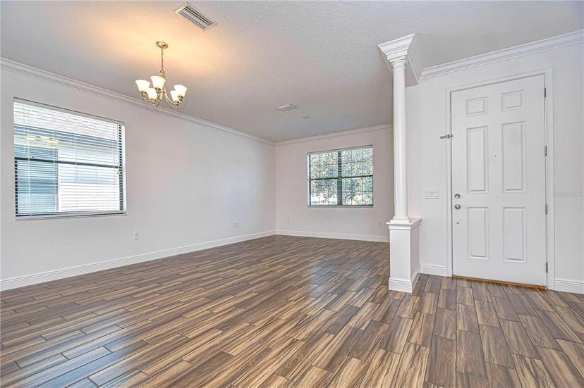 Picture of 831 Vino Verde Circle, Brandon FL 33511