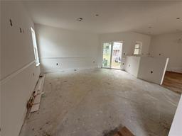 Picture of 222 Carpenters Way Unit 68, Lakeland, FL 33805