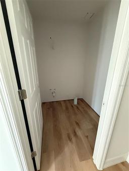 Picture of 222 Carpenters Way Unit 68, Lakeland, FL 33805