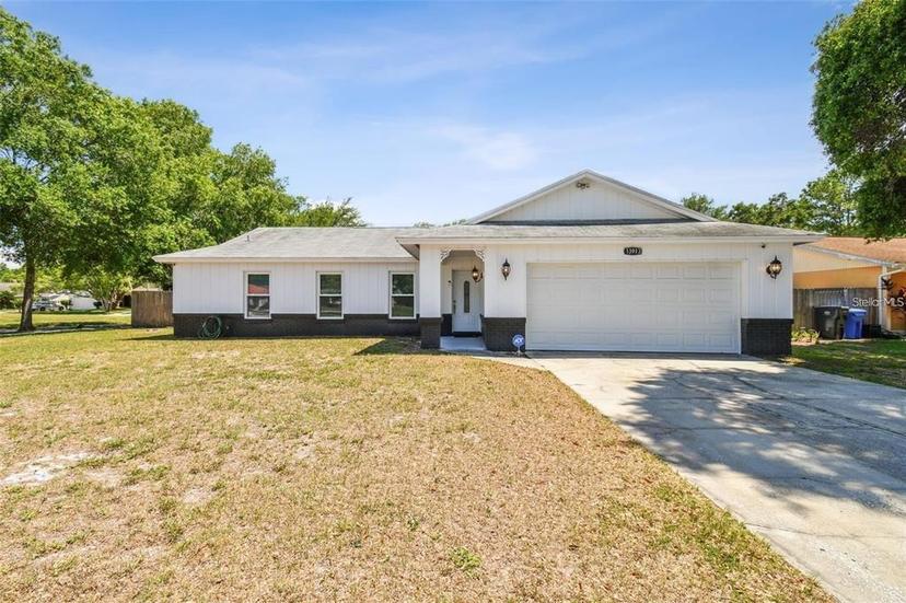 Picture of 13913 Cherry Brook Lane, Tampa FL 33618