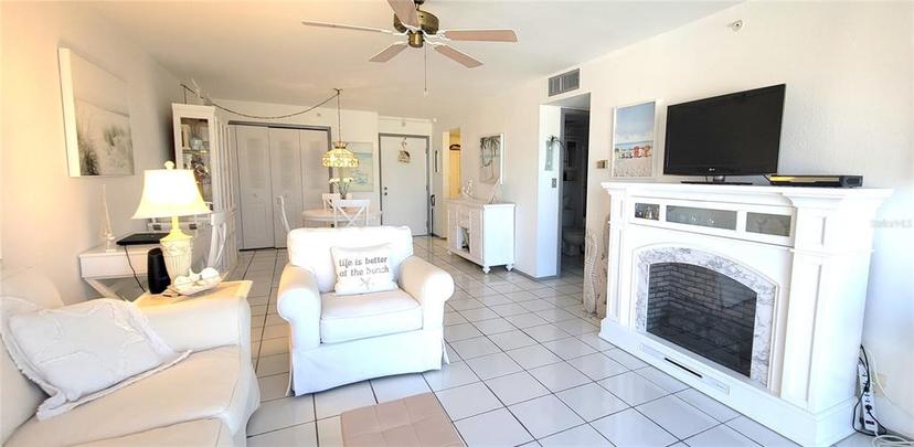 Picture of 255 Dolphin Point Unit 412, Clearwater Beach FL 33767