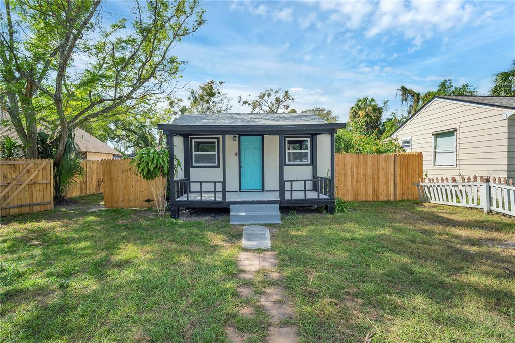 Picture of 8308 N Mulberry Street, Tampa, FL 33604