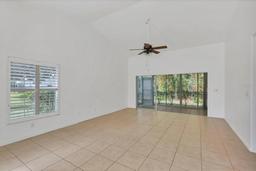 Picture of 6639 Pineview Terrace Unit 6639, Bradenton, FL 34203