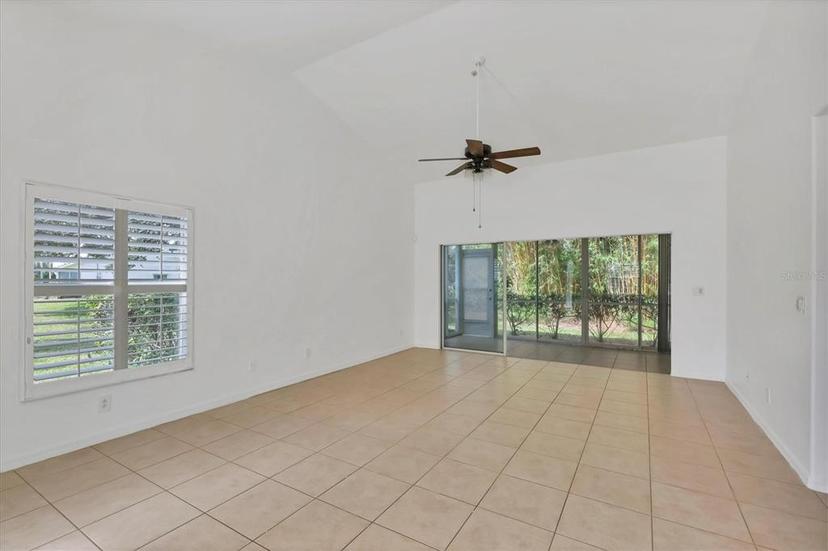 Picture of 6639 Pineview Terrace Unit 6639, Bradenton FL 34203