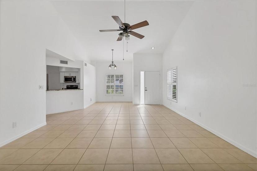 Picture of 6639 Pineview Terrace Unit 6639, Bradenton FL 34203