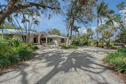 Picture of 1188 Tahiti Parkway, Sarasota, FL 34236